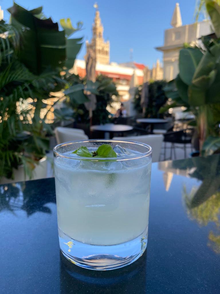 coctel en la terraza del soho